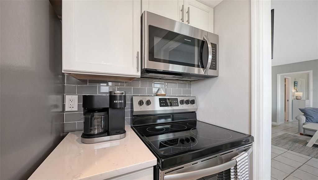 En Venta: $475,000 (2 camas, 2 baños, 867 Pies cuadrados)