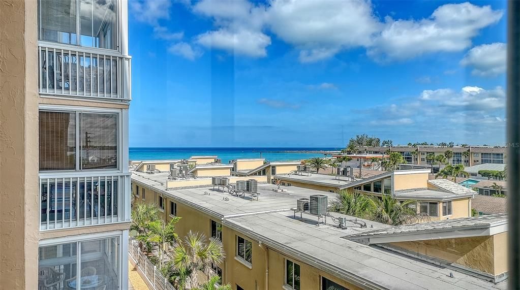 En Venta: $475,000 (2 camas, 2 baños, 867 Pies cuadrados)