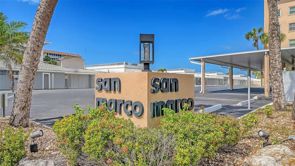 En Venta: $475,000 (2 camas, 2 baños, 867 Pies cuadrados)