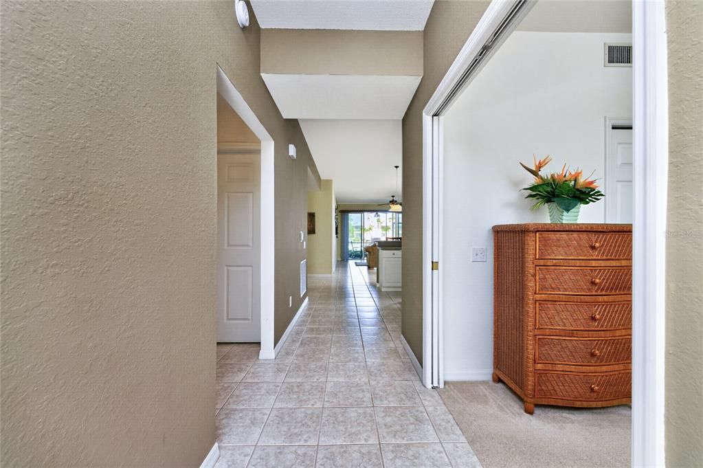 Active With Contract: $270,000 (3 beds, 2 baths, 1556 Square Feet)