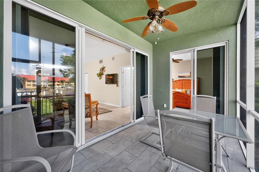 Active With Contract: $270,000 (3 beds, 2 baths, 1556 Square Feet)