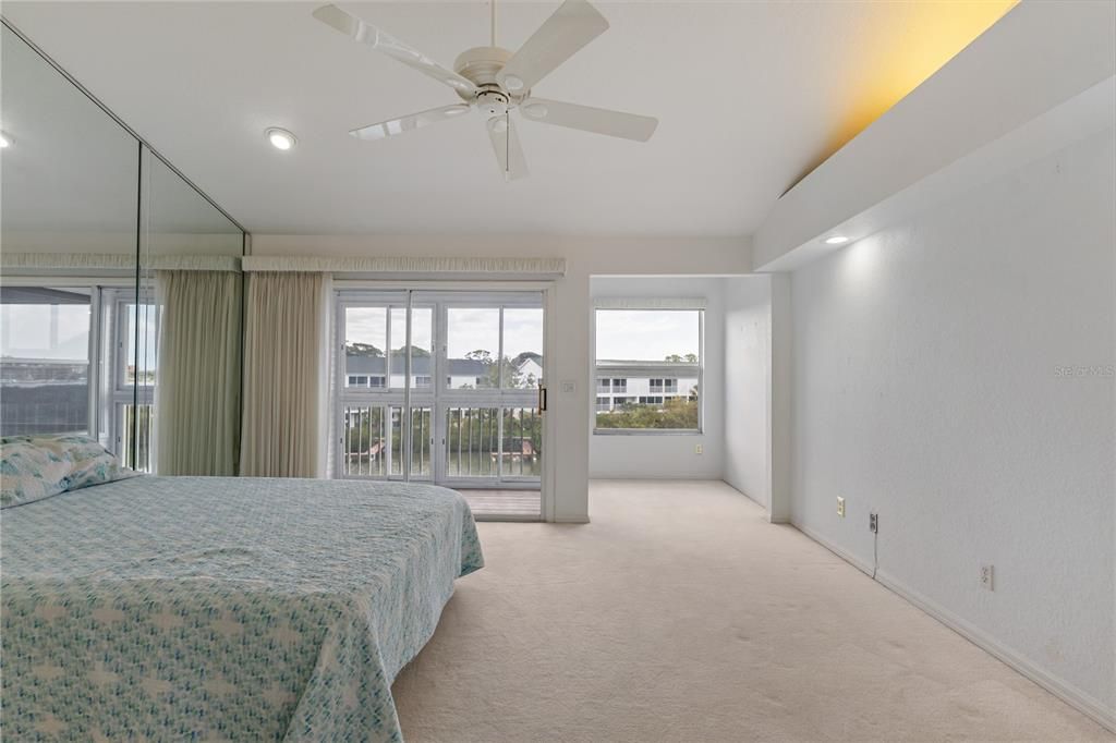 For Sale: $424,900 (3 beds, 4 baths, 2174 Square Feet)