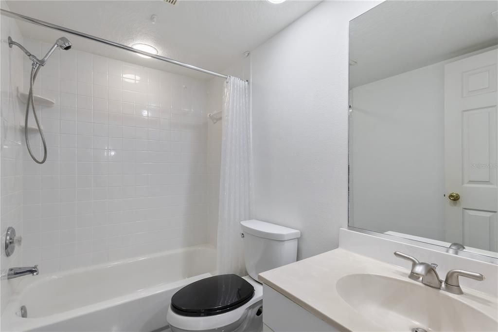 For Sale: $424,900 (3 beds, 4 baths, 2174 Square Feet)