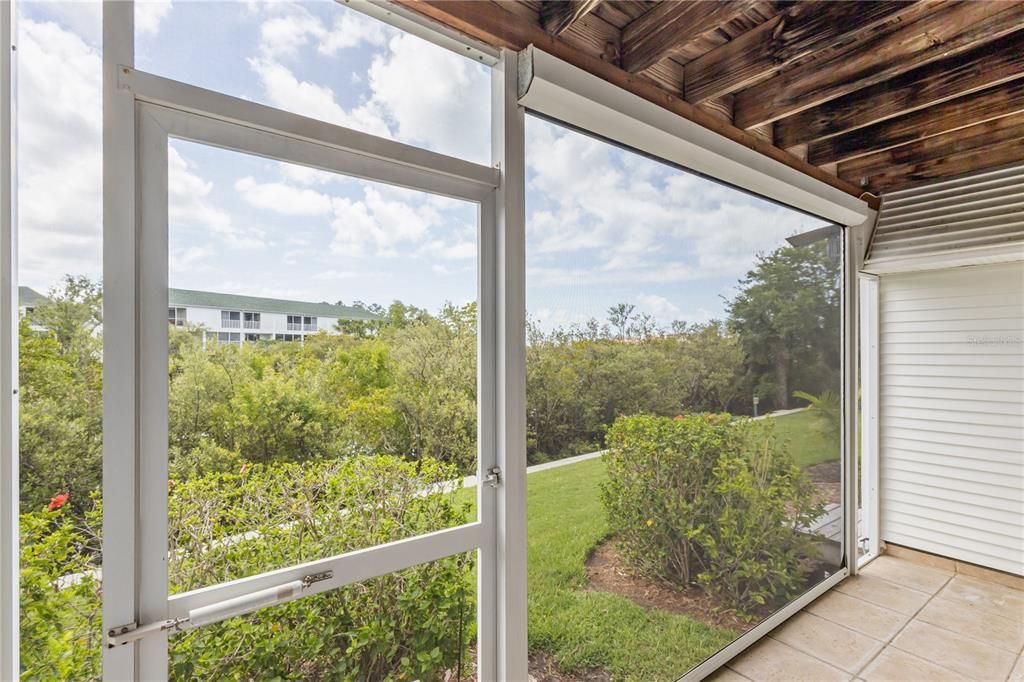 For Sale: $424,900 (3 beds, 4 baths, 2174 Square Feet)