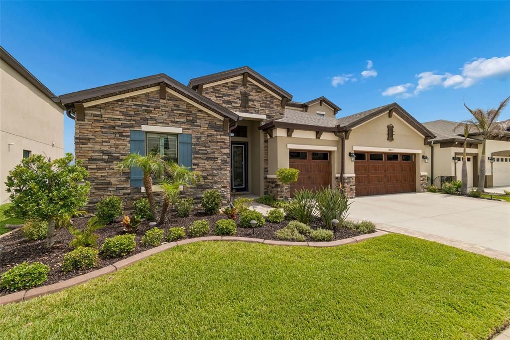 Active With Contract: $745,000 (4 beds, 4 baths, 3245 Square Feet)