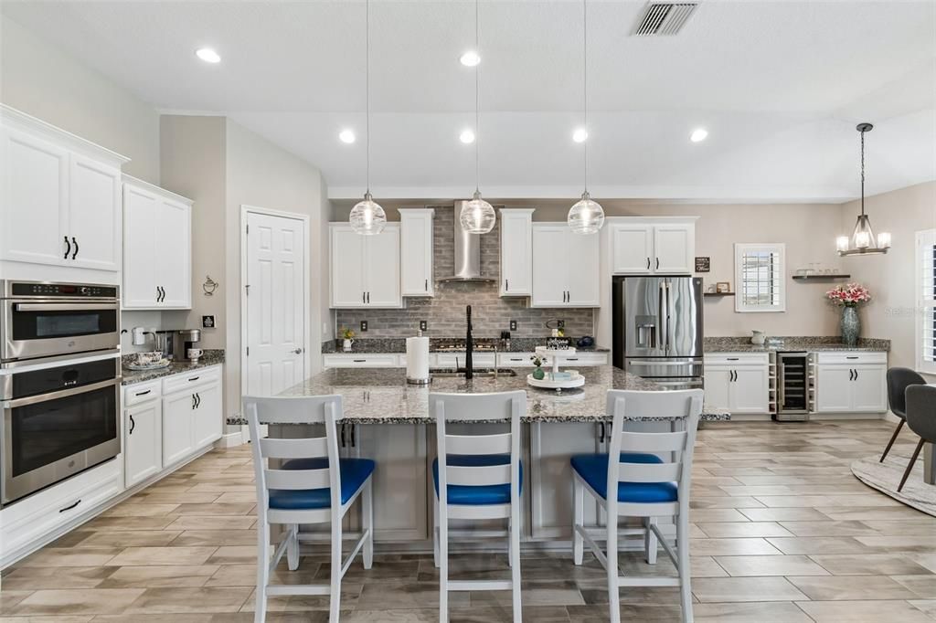 Active With Contract: $745,000 (4 beds, 4 baths, 3245 Square Feet)