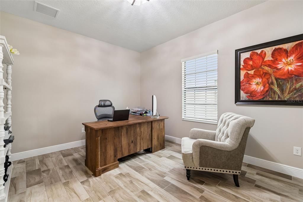 Active With Contract: $745,000 (4 beds, 4 baths, 3245 Square Feet)
