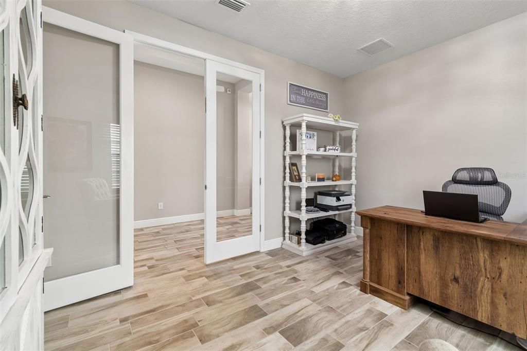 Active With Contract: $745,000 (4 beds, 4 baths, 3245 Square Feet)