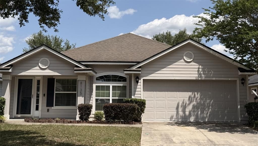 Active With Contract: $359,800 (3 beds, 2 baths, 1712 Square Feet)