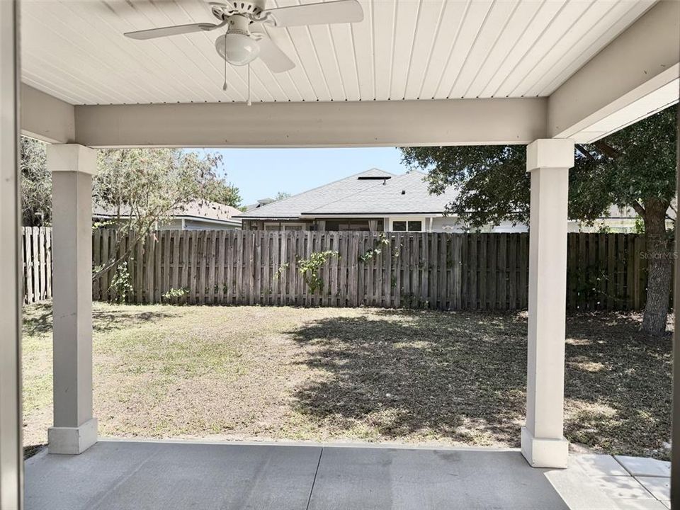 Active With Contract: $359,800 (3 beds, 2 baths, 1712 Square Feet)