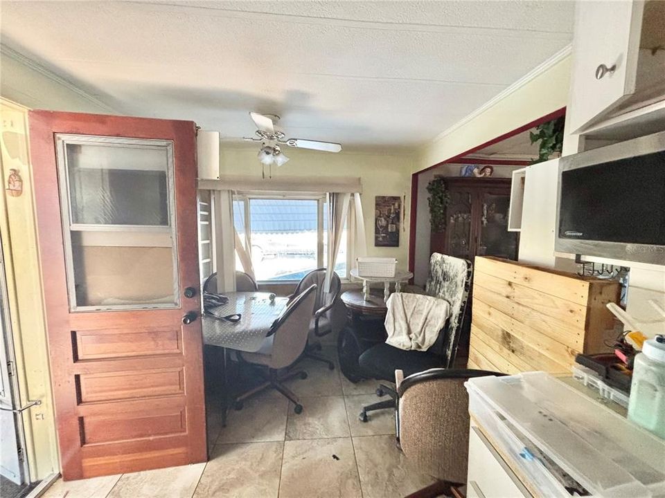 На продажу: $75,000 (2 спален, 2 ванн, 864 Квадратных фут)