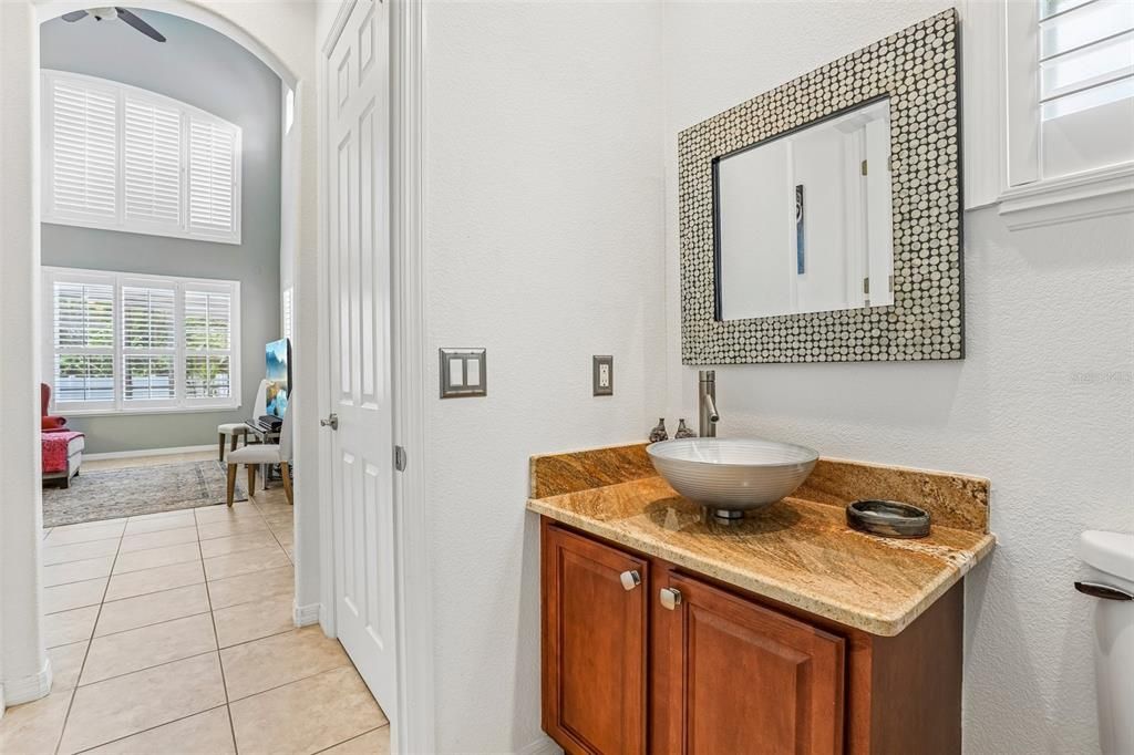 Activo con contrato: $650,000 (4 camas, 3 baños, 2732 Pies cuadrados)