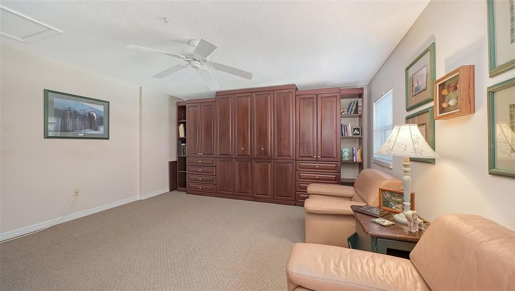For Sale: $1,899,000 (4 beds, 2 baths, 3009 Square Feet)