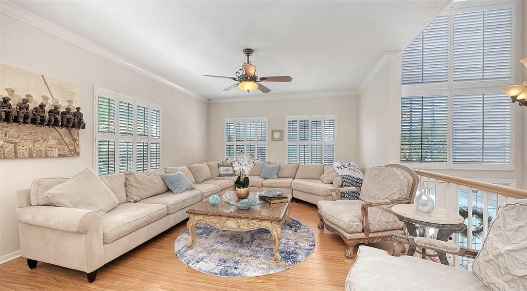 For Sale: $1,899,000 (4 beds, 2 baths, 3009 Square Feet)