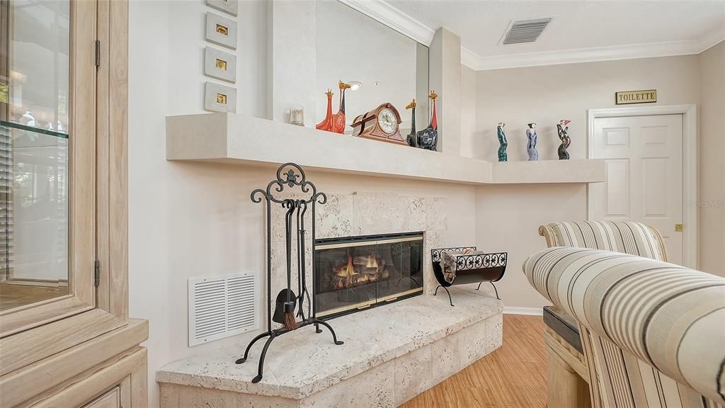 For Sale: $1,899,000 (4 beds, 2 baths, 3009 Square Feet)