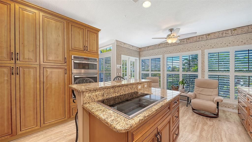 For Sale: $1,899,000 (4 beds, 2 baths, 3009 Square Feet)