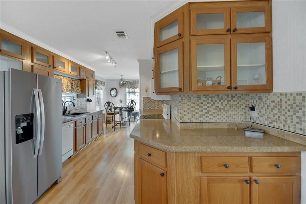 En Venta: $177,500 (3 camas, 2 baños, 1222 Pies cuadrados)