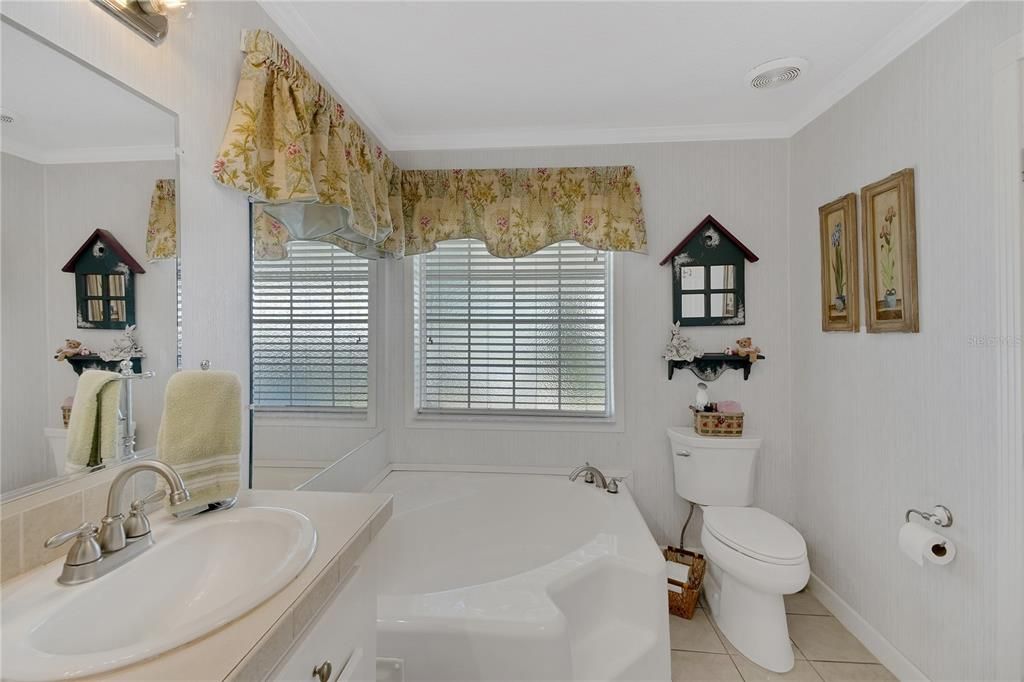En Venta: $177,500 (3 camas, 2 baños, 1222 Pies cuadrados)