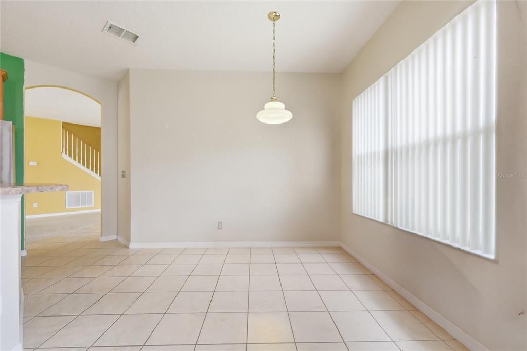 Active With Contract: $349,990 (5 beds, 3 baths, 2673 Square Feet)