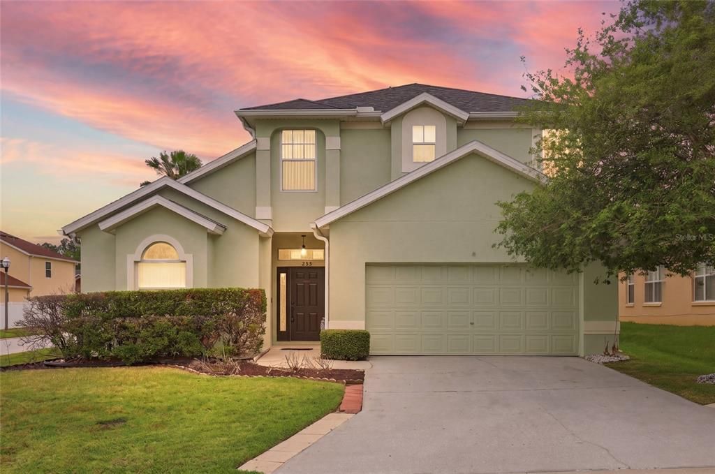 Active With Contract: $349,990 (5 beds, 3 baths, 2673 Square Feet)