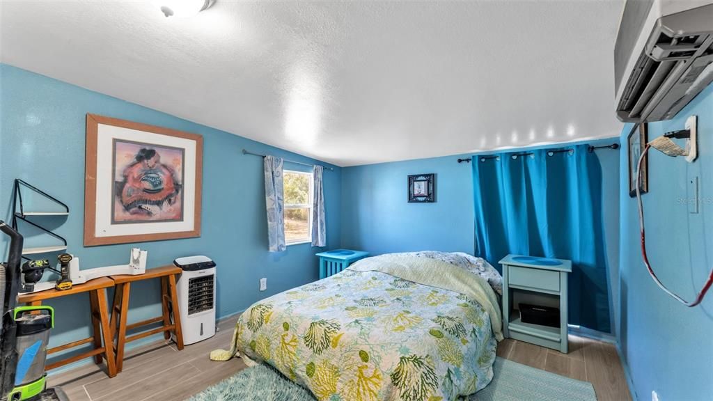 Activo con contrato: $285,000 (3 camas, 2 baños, 1632 Pies cuadrados)