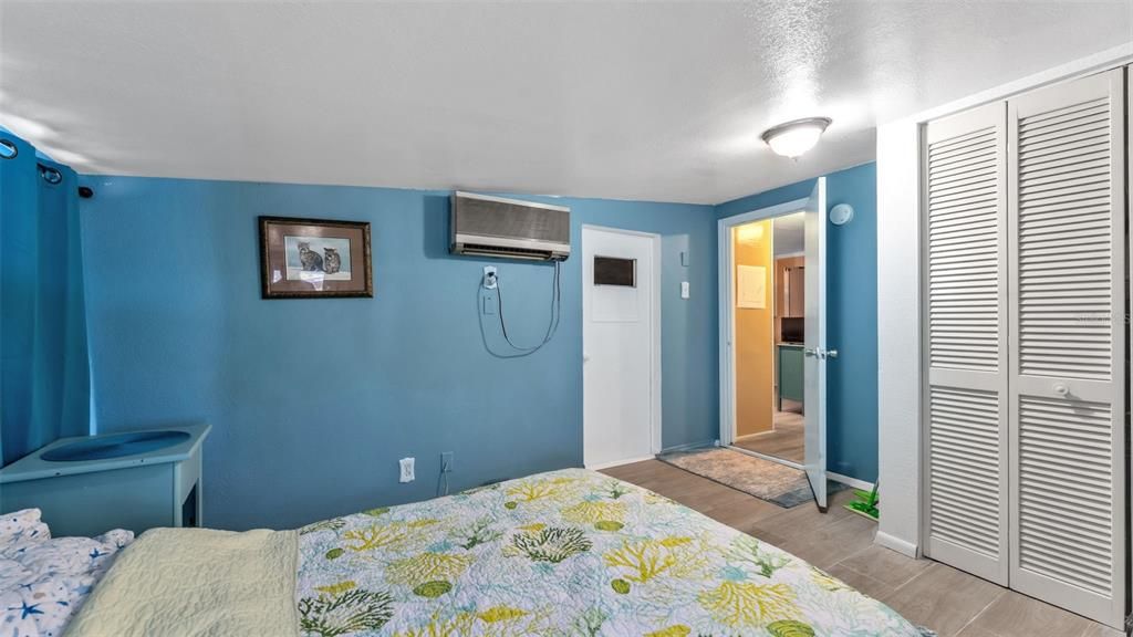 Activo con contrato: $285,000 (3 camas, 2 baños, 1632 Pies cuadrados)