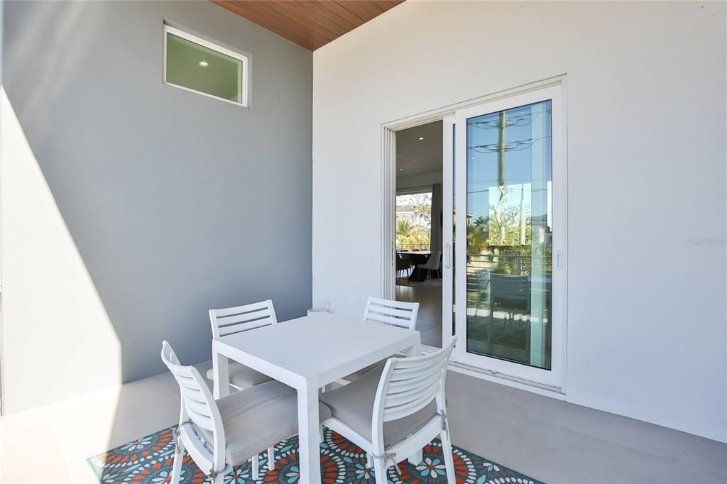 For Rent: $22,000 (3 beds, 3 baths, 3788 Square Feet)