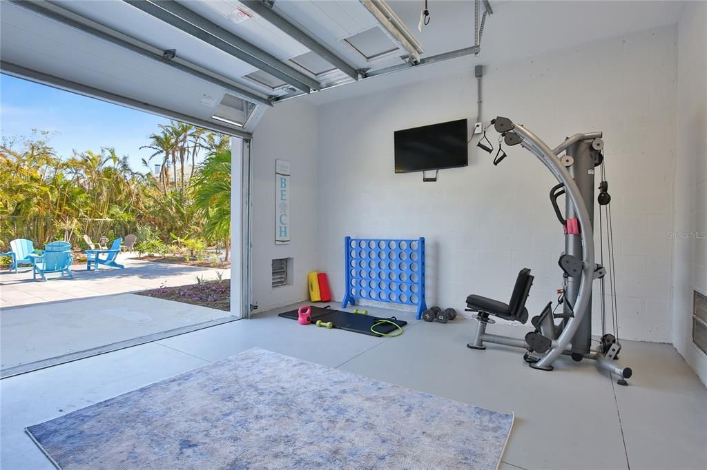 For Rent: $22,000 (3 beds, 3 baths, 3788 Square Feet)