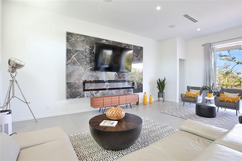 For Rent: $22,000 (3 beds, 3 baths, 3788 Square Feet)