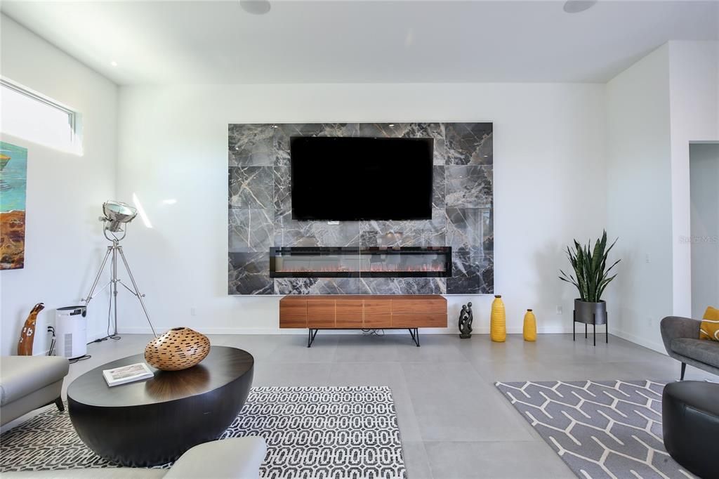 For Rent: $22,000 (3 beds, 3 baths, 3788 Square Feet)