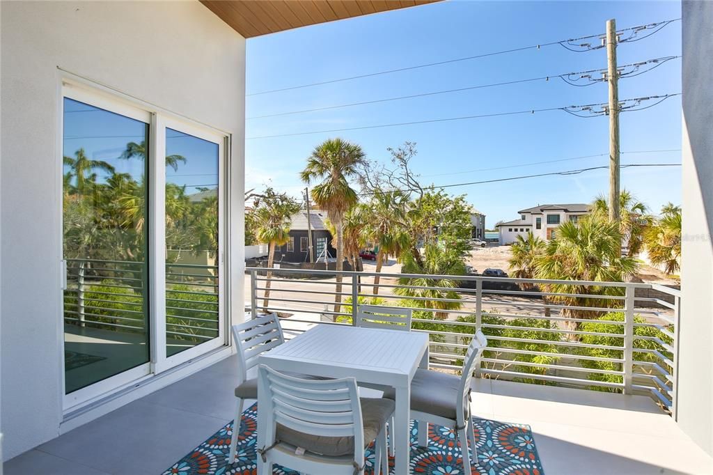 For Rent: $22,000 (3 beds, 3 baths, 3788 Square Feet)
