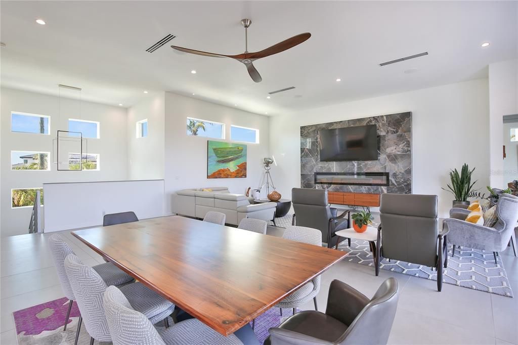 For Rent: $22,000 (3 beds, 3 baths, 3788 Square Feet)