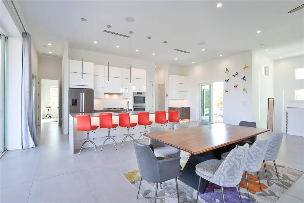 For Rent: $22,000 (3 beds, 3 baths, 3788 Square Feet)