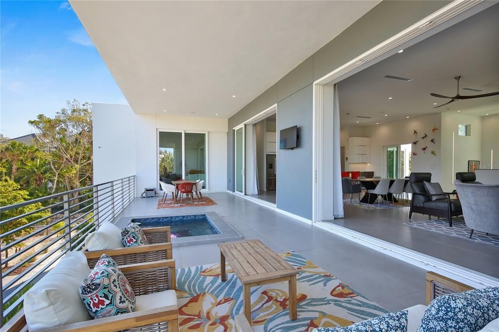 For Rent: $22,000 (3 beds, 3 baths, 3788 Square Feet)