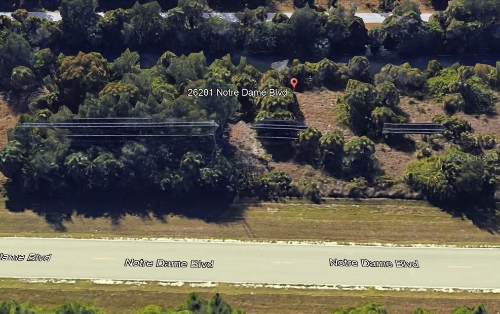 En Venta: $24,900 (0.39 acres)