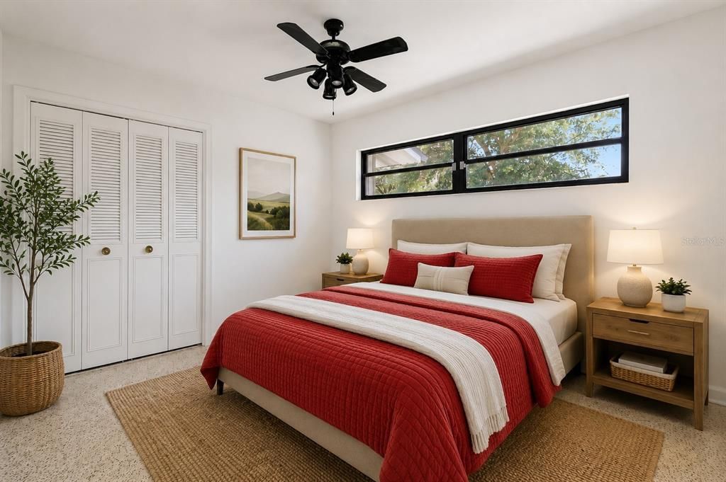 For Sale: $349,900 (3 beds, 2 baths, 1161 Square Feet)