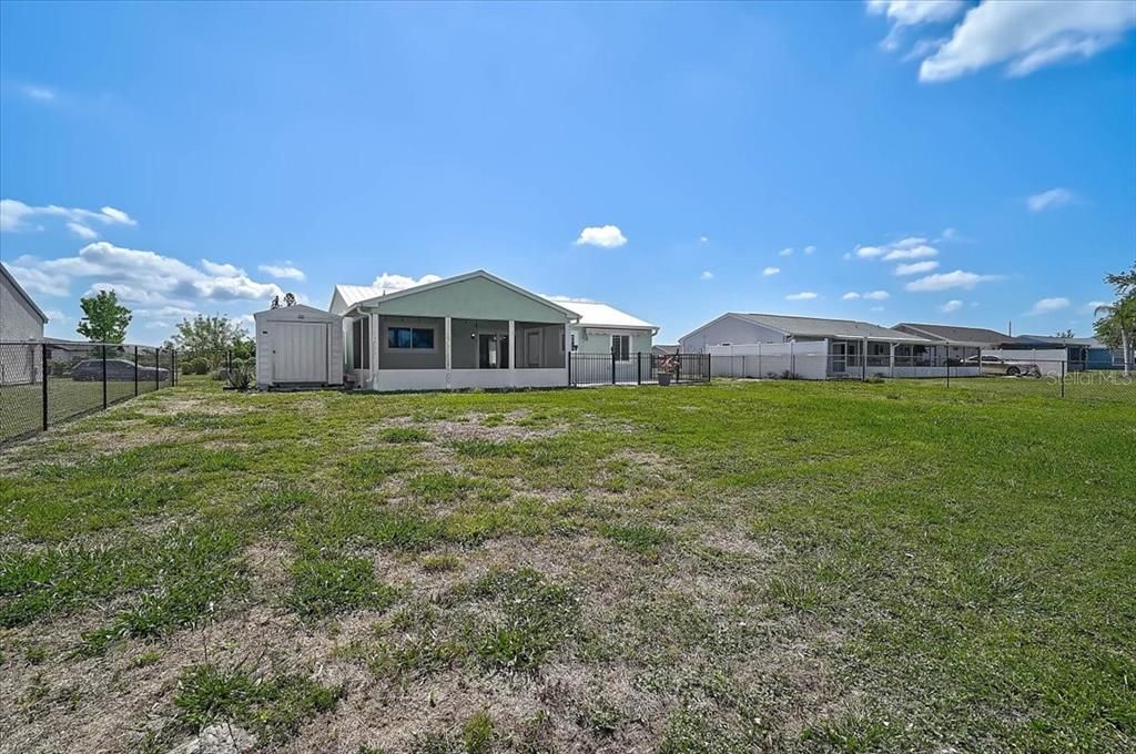 На продажу: $259,900 (2 спален, 2 ванн, 1004 Квадратных фут)
