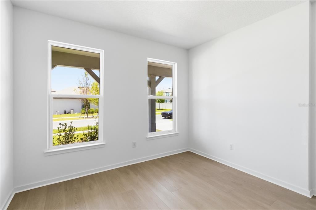 For Sale: $600,000 (4 beds, 3 baths, 3084 Square Feet)
