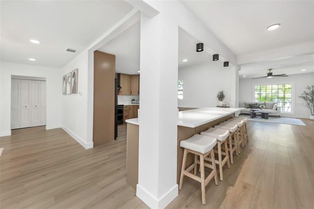 На продажу: $799,900 (3 спален, 2 ванн, 1757 Квадратных фут)