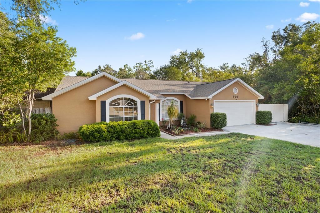 Active With Contract: $330,000 (4 beds, 2 baths, 1750 Square Feet)