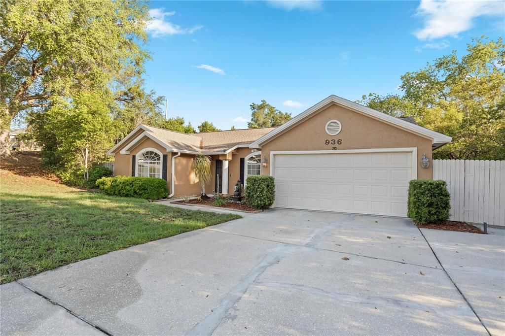 Active With Contract: $330,000 (4 beds, 2 baths, 1750 Square Feet)