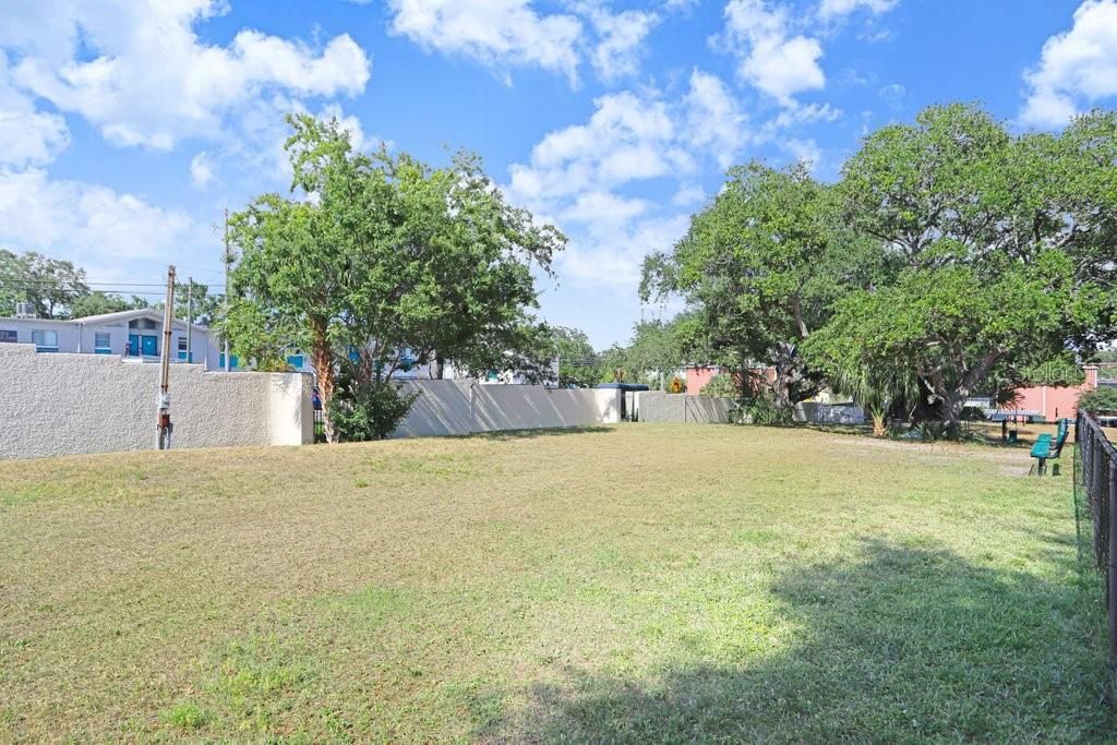 En Venta: $244,900 (2 camas, 2 baños, 1019 Pies cuadrados)