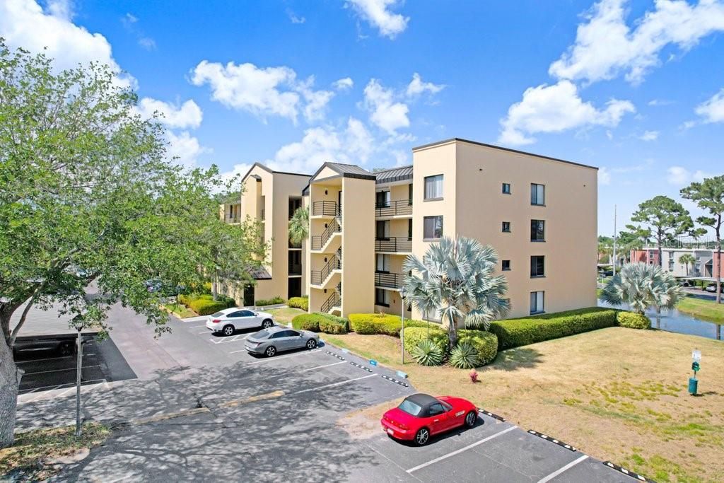 En Venta: $244,900 (2 camas, 2 baños, 1019 Pies cuadrados)