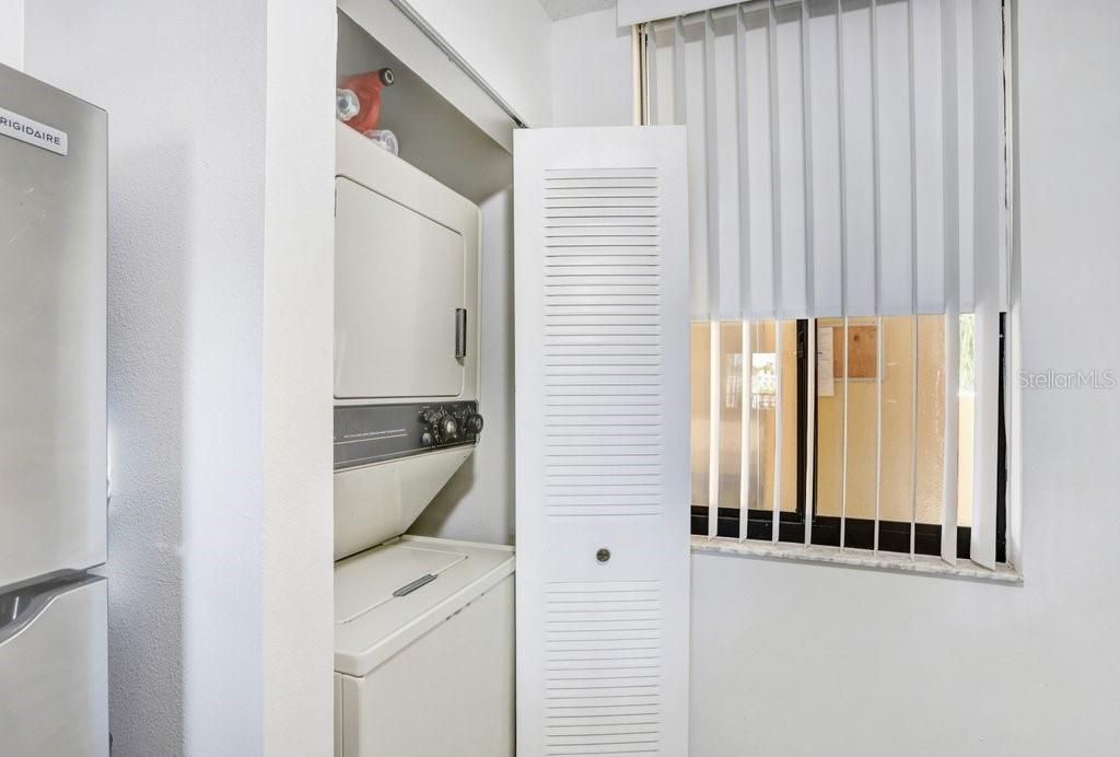En Venta: $244,900 (2 camas, 2 baños, 1019 Pies cuadrados)