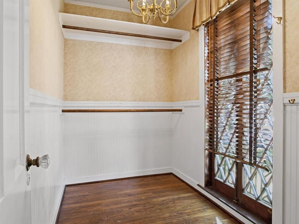 For Sale: $5,700,000 (5 beds, 5 baths, 5027 Square Feet)