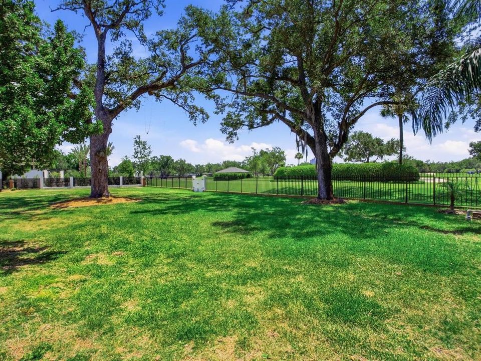 For Sale: $5,700,000 (5 beds, 5 baths, 5027 Square Feet)