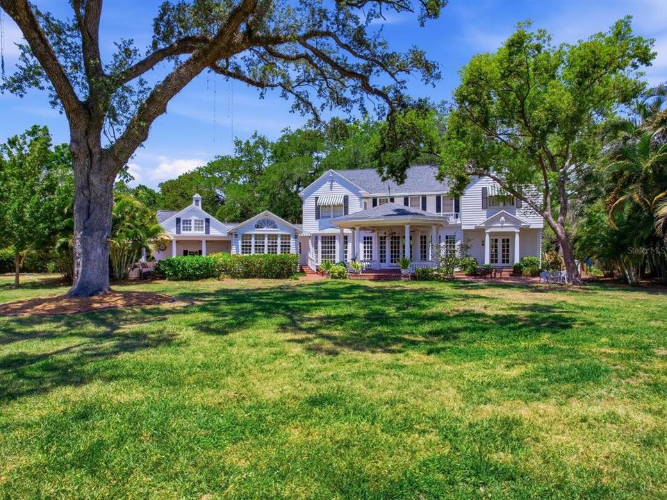 For Sale: $5,700,000 (5 beds, 5 baths, 5027 Square Feet)