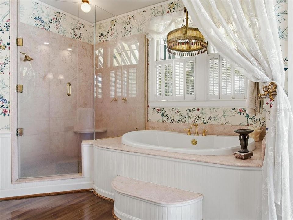For Sale: $5,700,000 (5 beds, 5 baths, 5027 Square Feet)