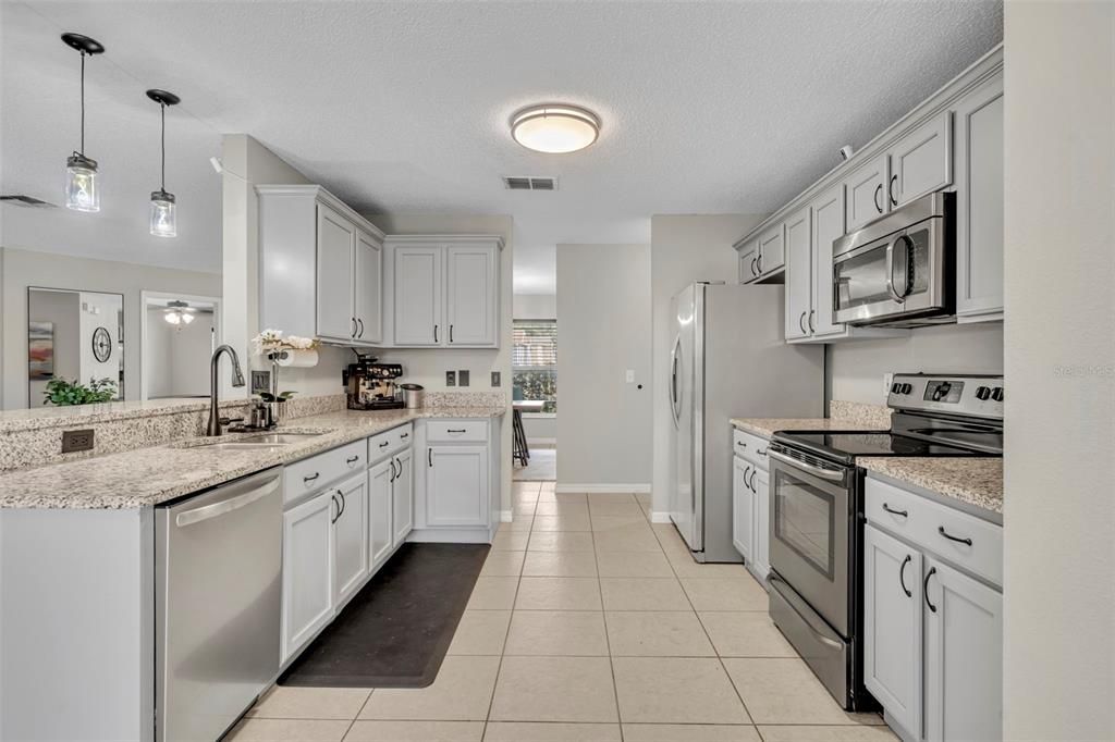 Active With Contract: $449,000 (4 beds, 2 baths, 2119 Square Feet)