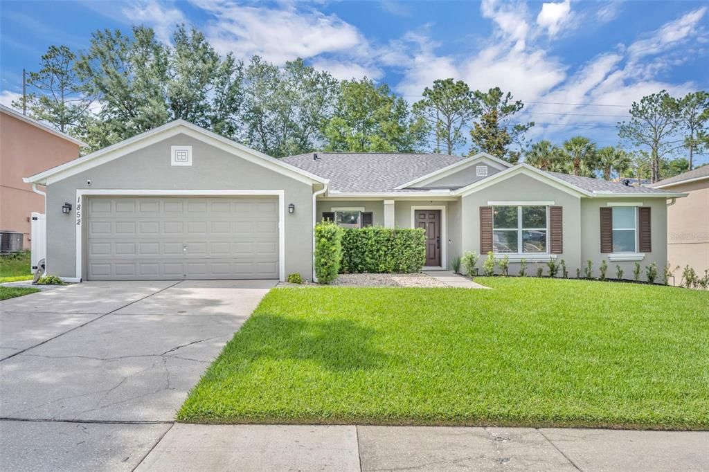 Active With Contract: $449,000 (4 beds, 2 baths, 2119 Square Feet)